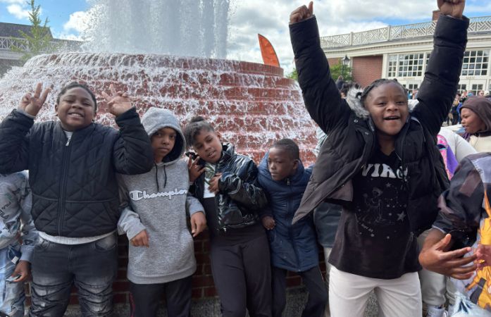 4th grade students in front of fountain at Greenfield Village