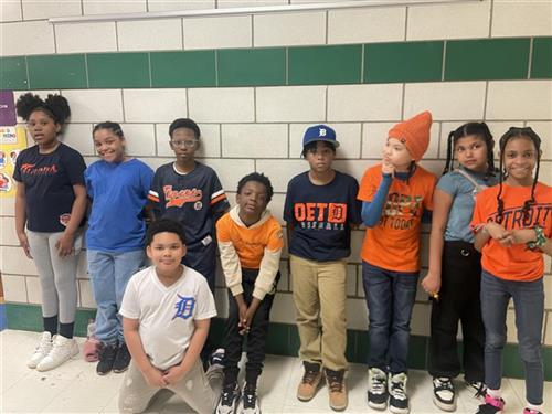 kids wear tiger gear